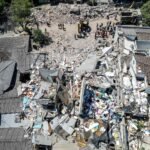 “Eran superalegres”: la historia de Ana María, la única trilliza que sobrevivió al terremoto en Colombia