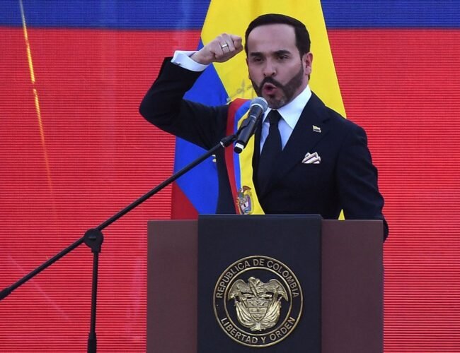 Abelardo de la Espriella informó sobre los primeros resultados contra grupos armados