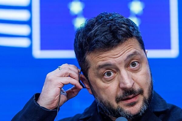 Zelenski asegura que EEUU ha reanudado  el intercambio de información de los servicios de inteligencia y se muestra  «agradecido»