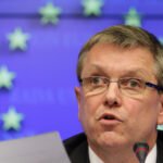 La caída del banquero de Orban abre la caja del antiguo poder húngaro