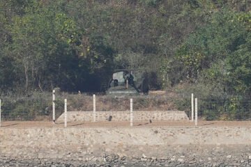 Corea del Norte dispara misiles hacia el mar mientras aumentan las tensiones con su vecina del Sur